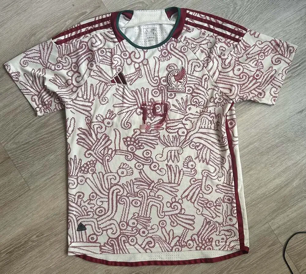 Adidas Mexico 2022 Away Authentic Jersey Size L, Slim Fit Number 19